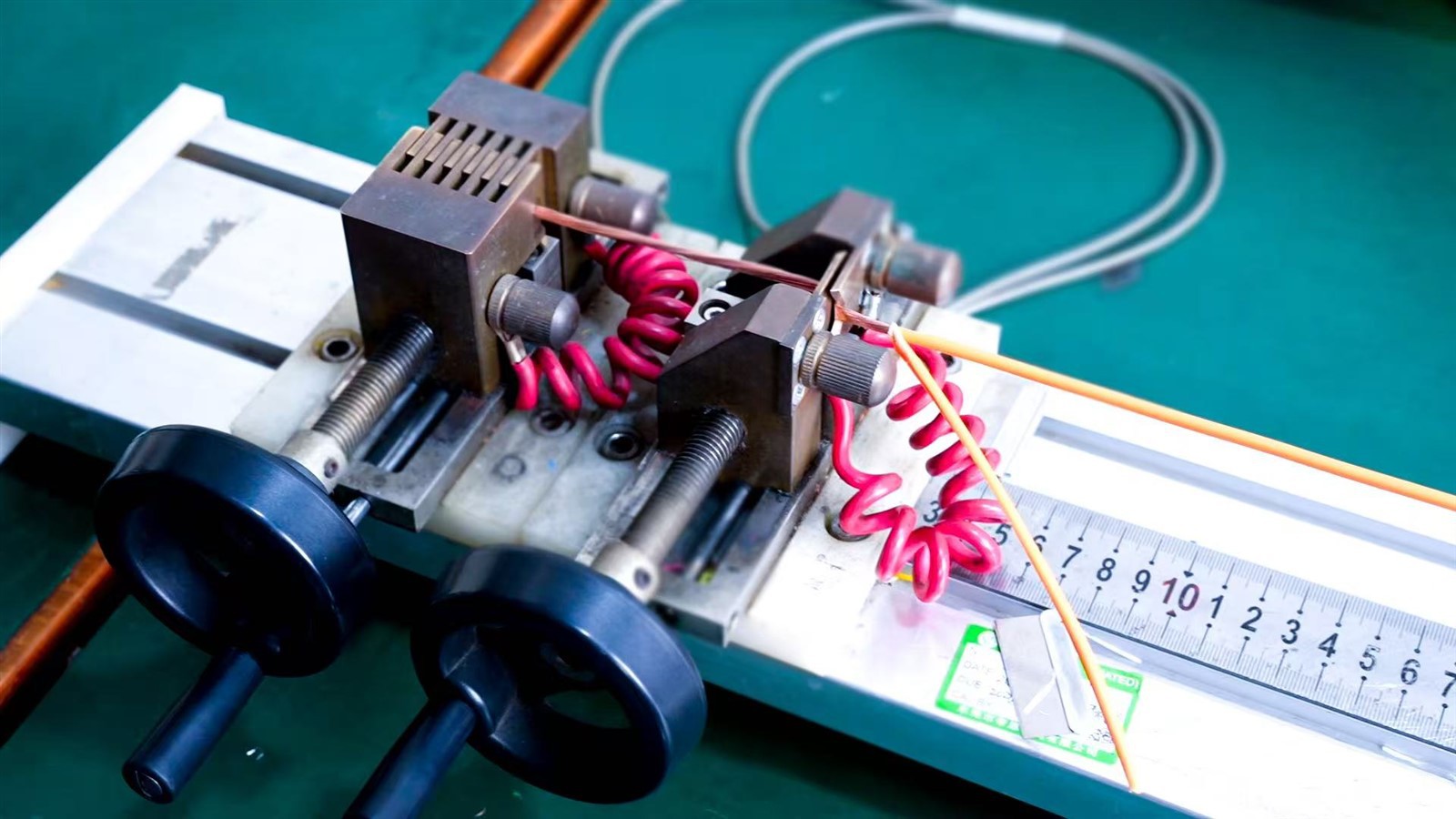 product-1920-1080 product-1920-1080